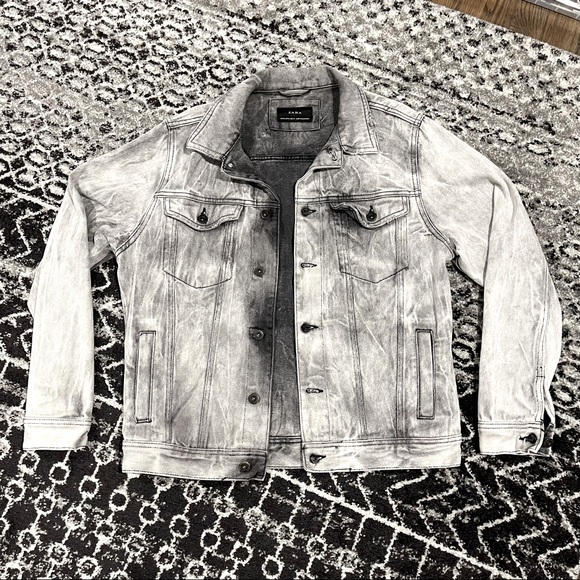 Zara Denim Jacket - Picture 1 of 5